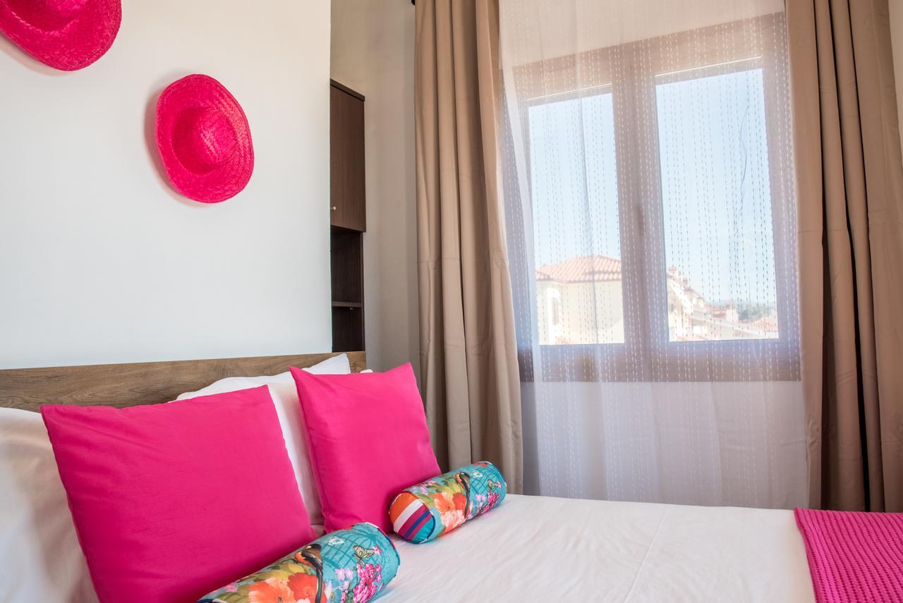 ניקיטי Bouganvillia Homes מראה חיצוני תמונה